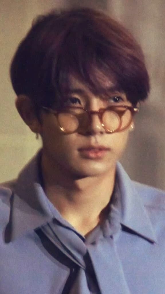 Lee Heeseung  thumbnail