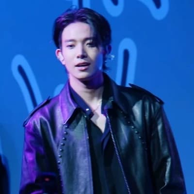Lee Heeseung  thumbnail