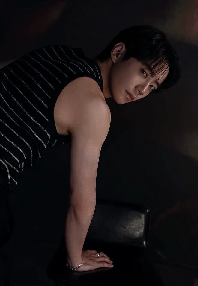 Lee Junyoung thumbnail
