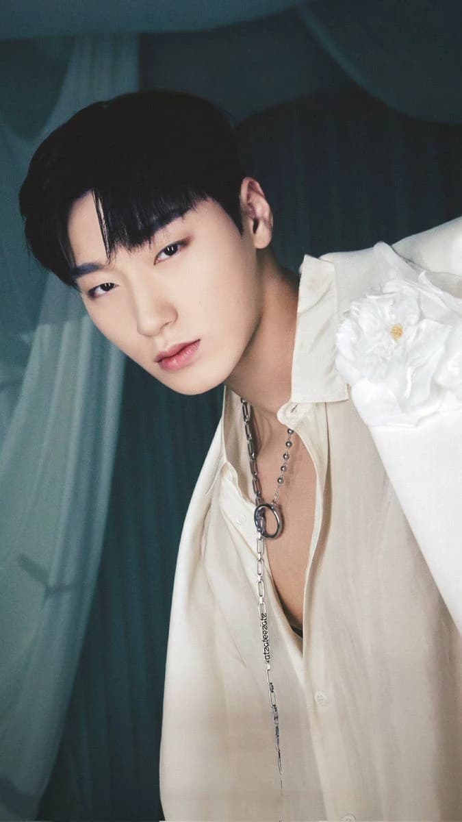 Choi San thumbnail