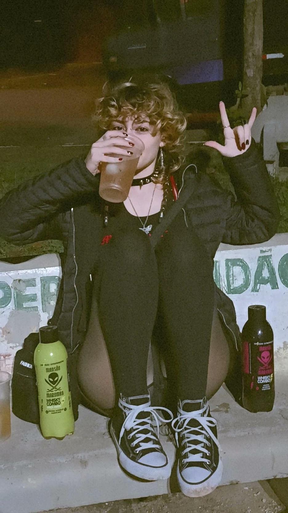 Homeless girl  thumbnail
