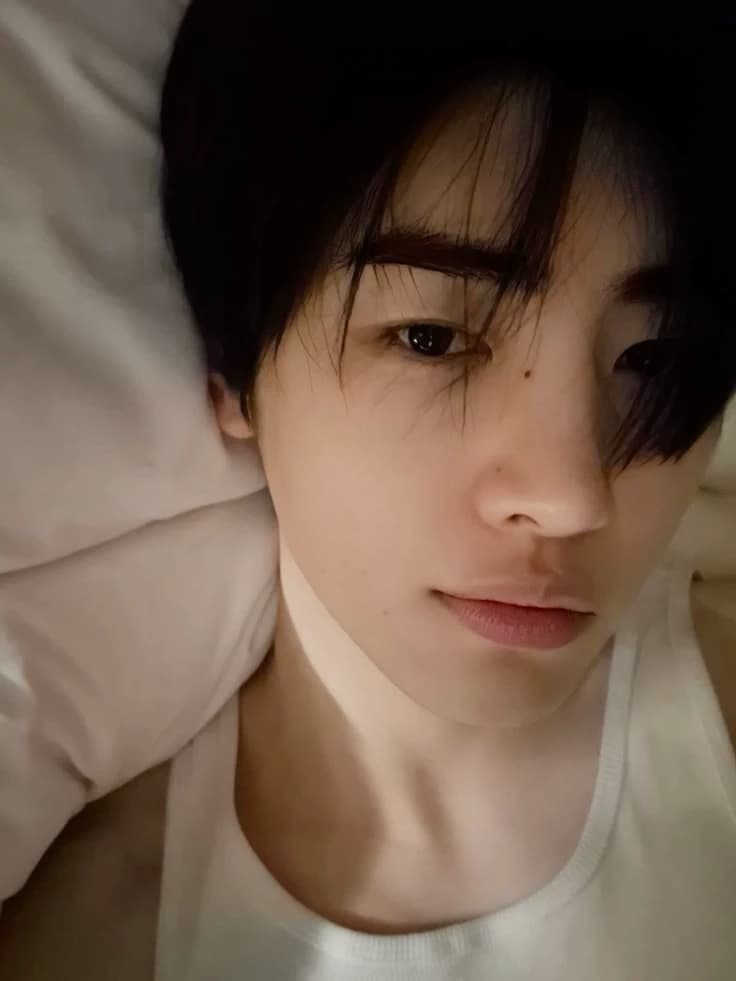 Sunghoon thumbnail