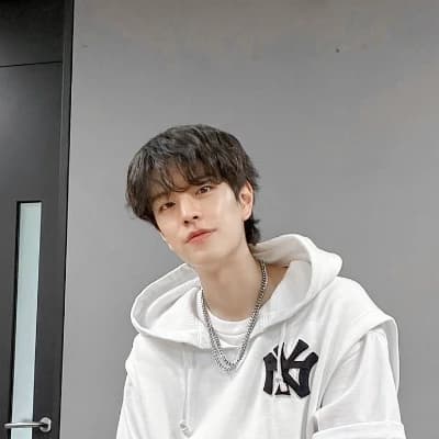 Kim seungmin thumbnail