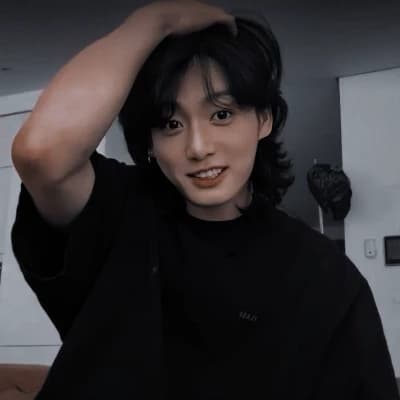Jeon Jungkook thumbnail