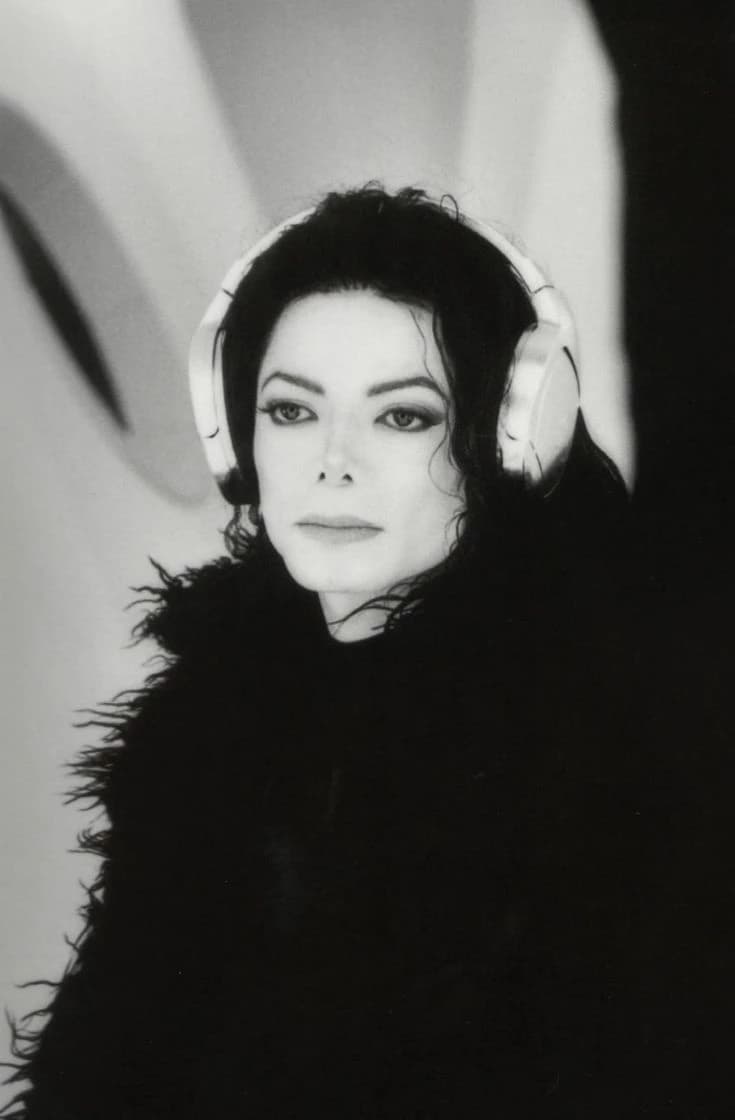 Michael Jackson thumbnail