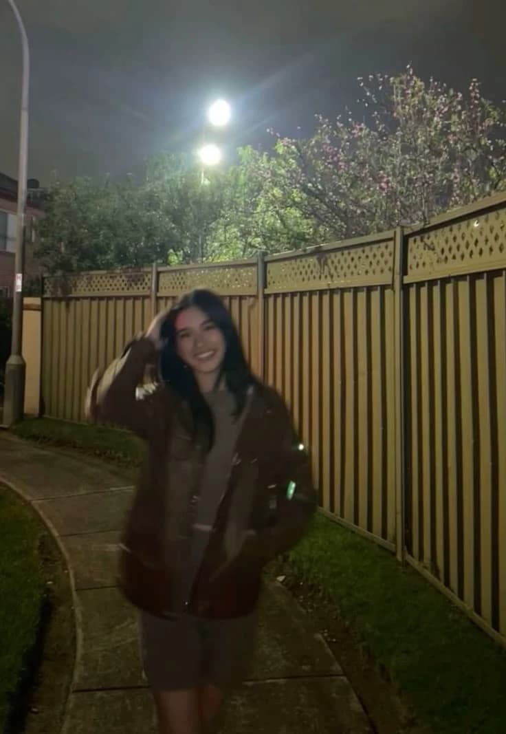 Queen  thumbnail