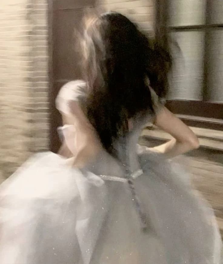 𝓜𝓲𝓷𝓪 thumbnail