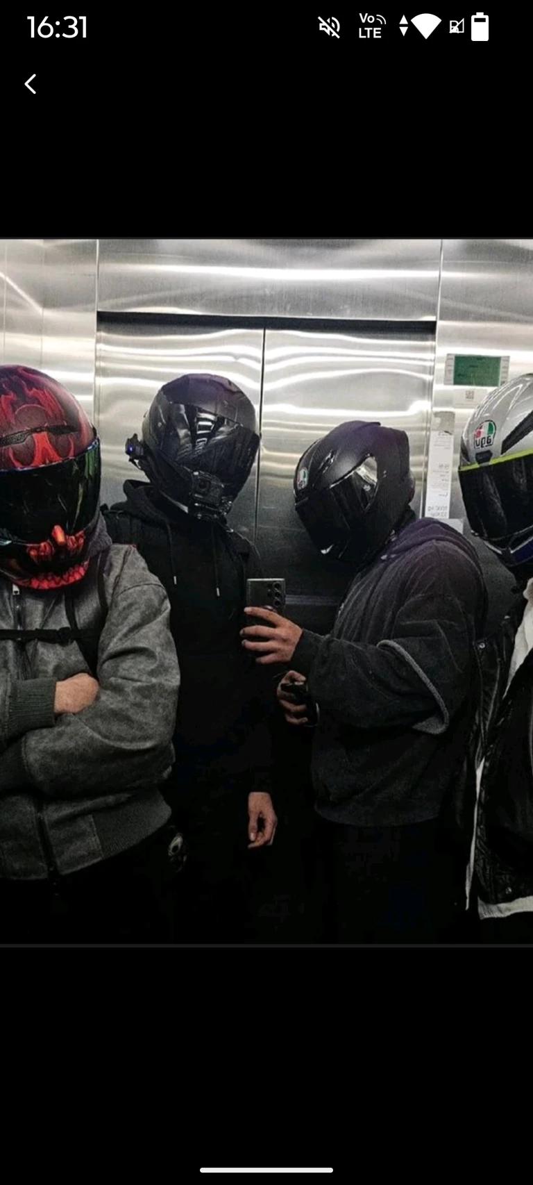 Motorcyclists thumbnail