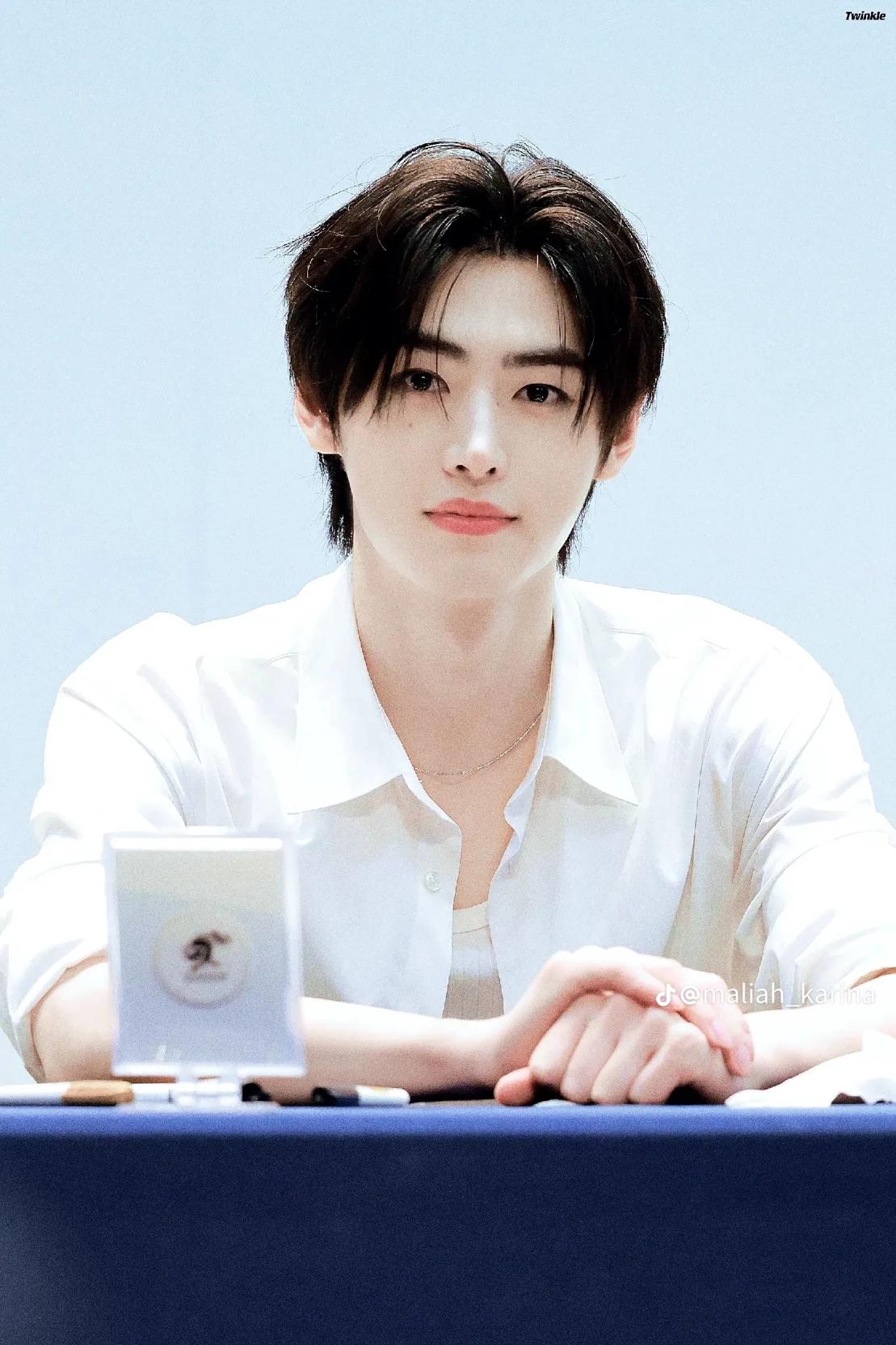 Park sunghoon  thumbnail