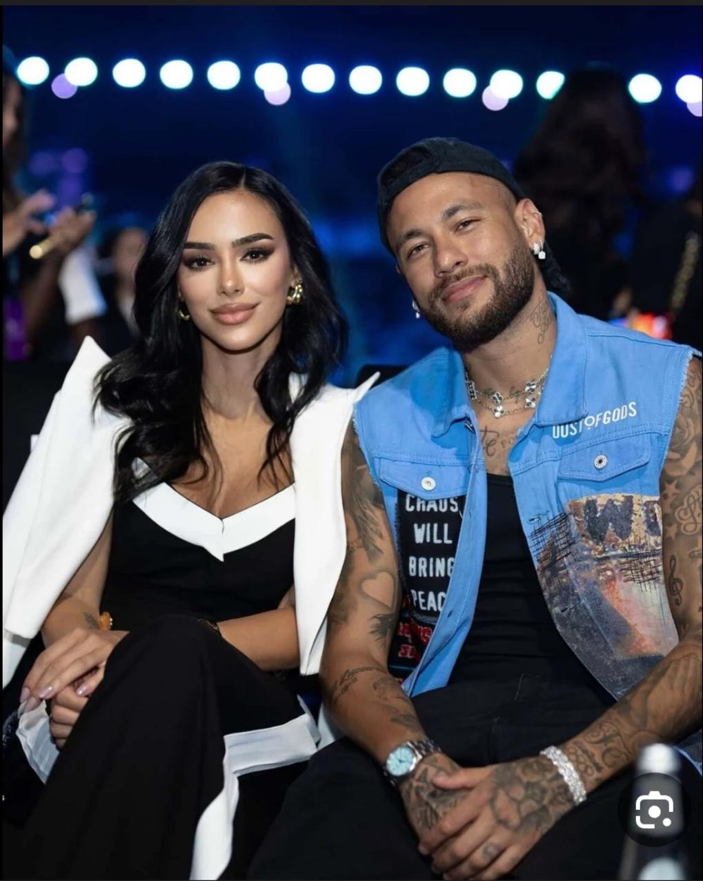 The family of Neymar da Silva Santos Jr. and Bruna Biancardi thumbnail