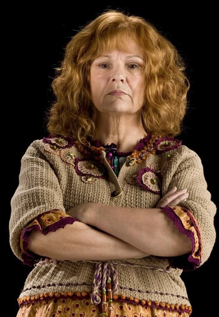 Molly Weasley thumbnail