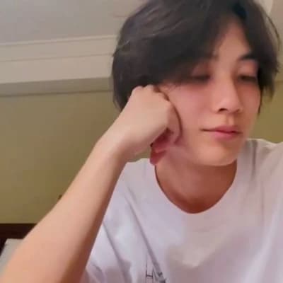 Yoon Jeonghan thumbnail