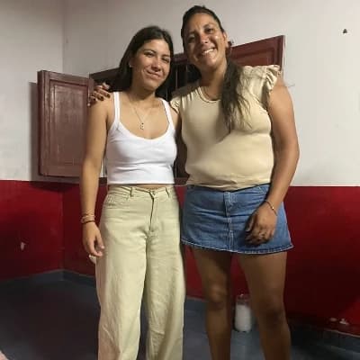 Gimena and Dana thumbnail