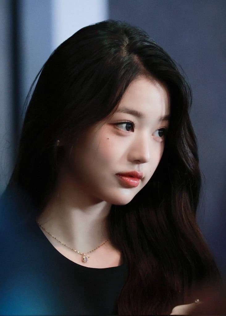 Jang Wonyoung thumbnail