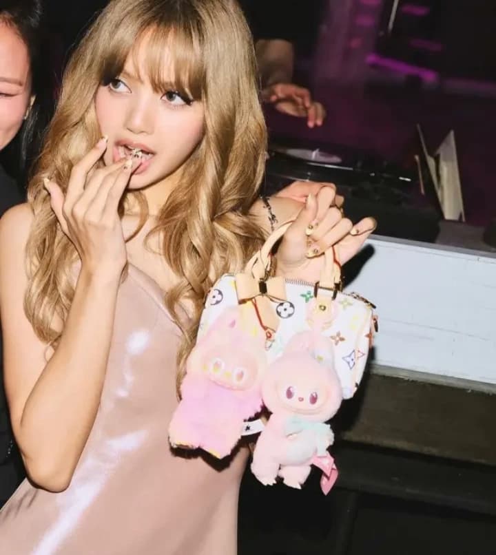 Lisa thumbnail