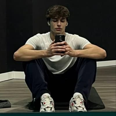 Cris Johansen thumbnail