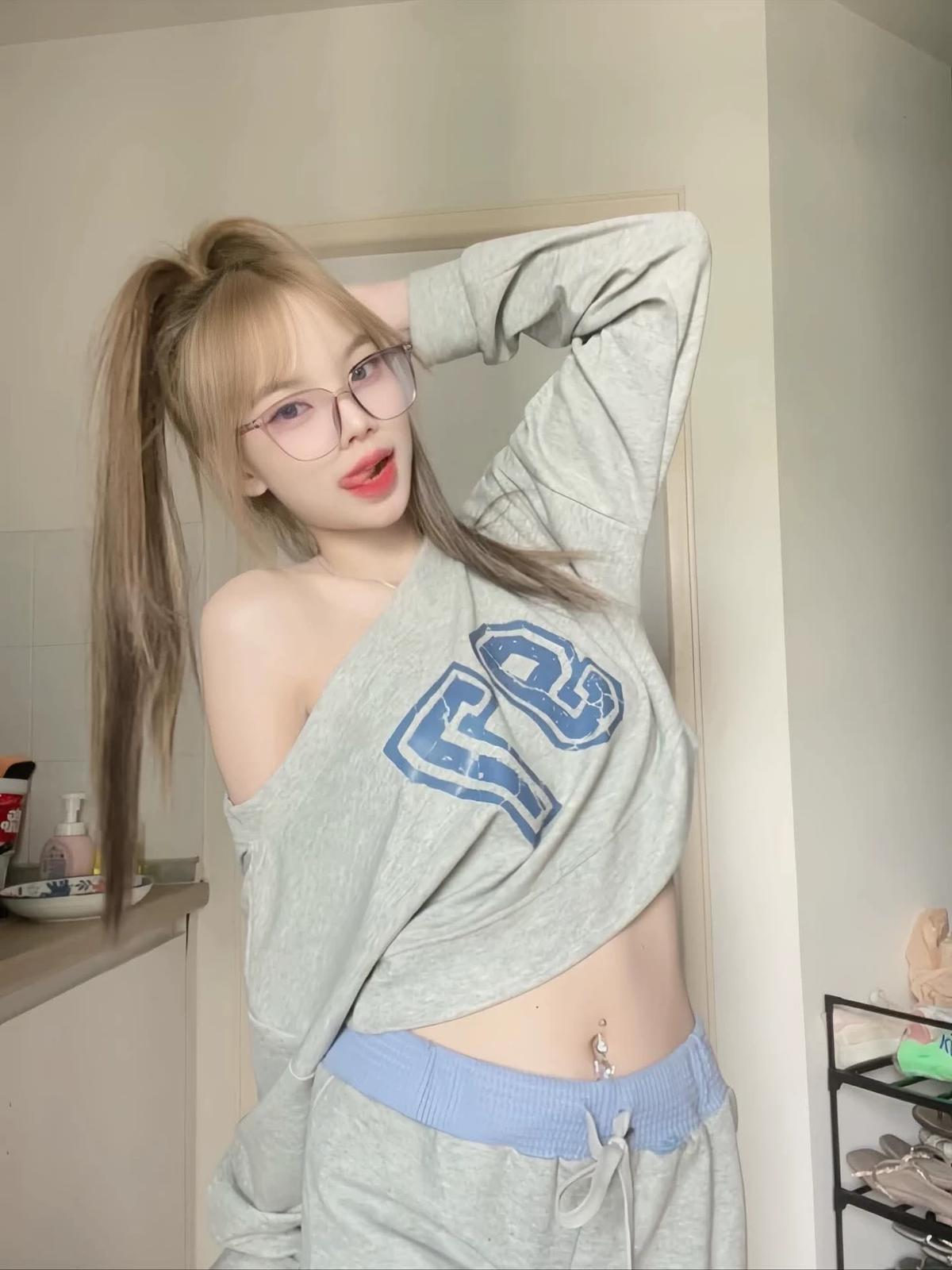 Ammy(Amy) thumbnail