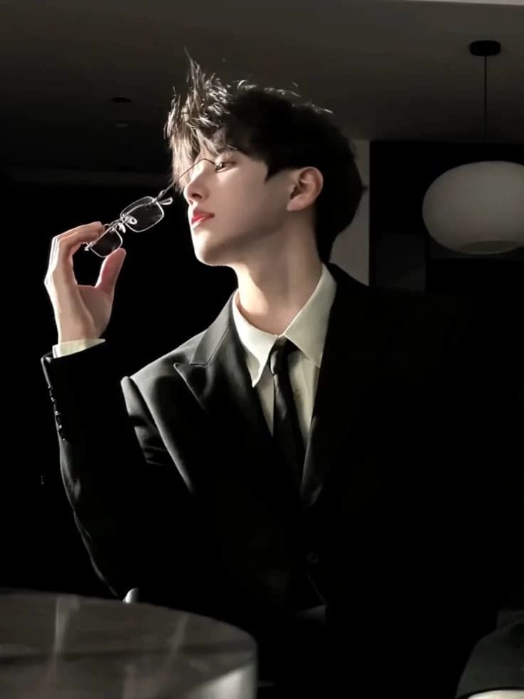 Zhangxiao (mafia boss, your professor, gay) thumbnail