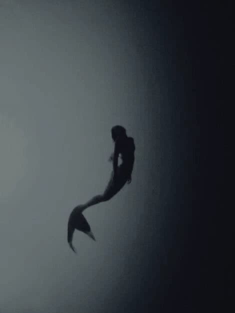 🧜🏻♀️ thumbnail