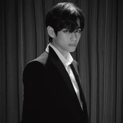 Kim Taehyung thumbnail