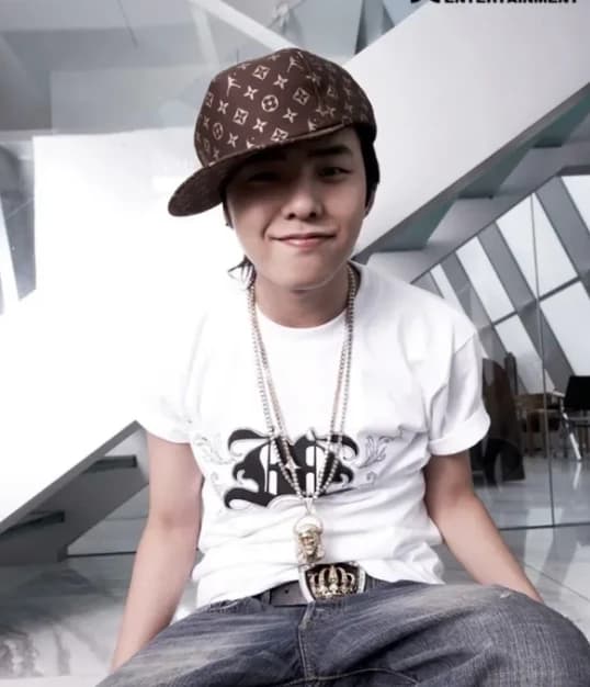 Kwon Jiyong thumbnail