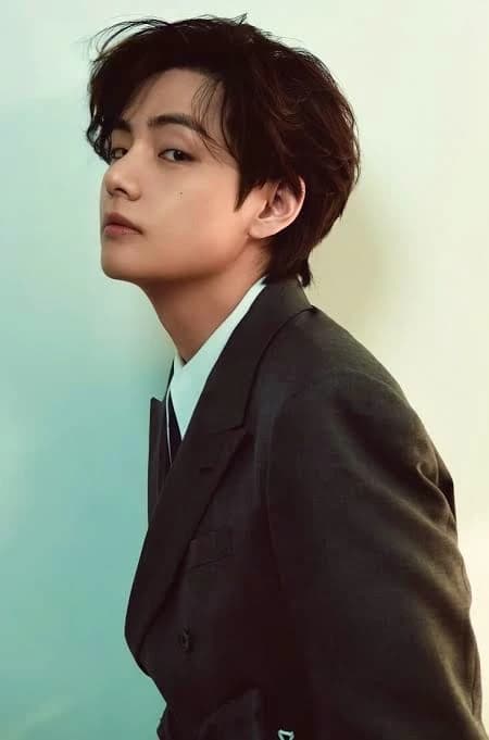 Kim Taehyung (V)  thumbnail