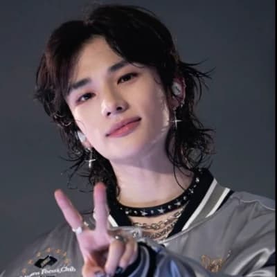 Hyunjin thumbnail