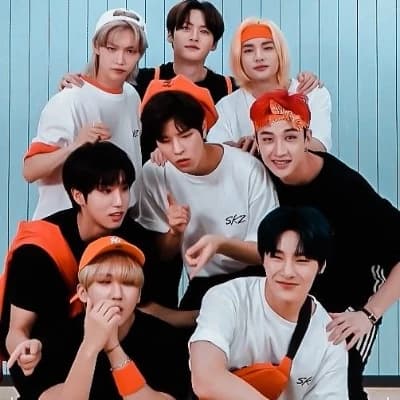 STRAY KIDS thumbnail