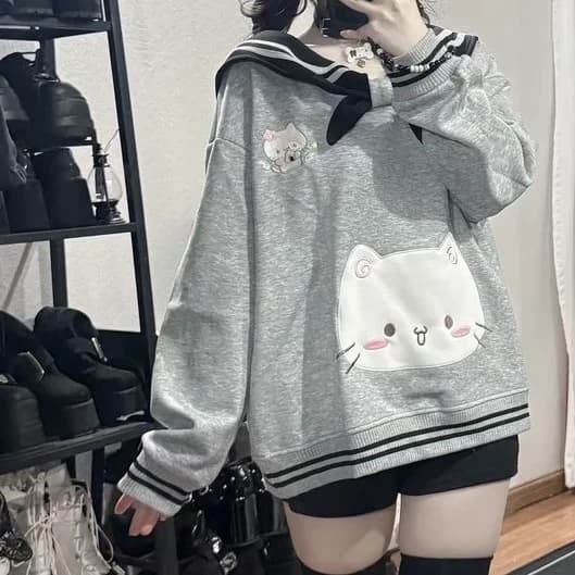 Giulia - your younger sister thumbnail