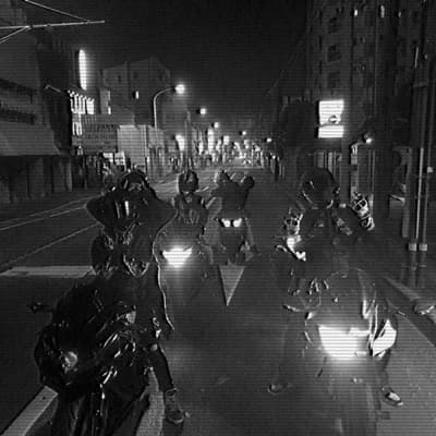 Motorcycle crew thumbnail