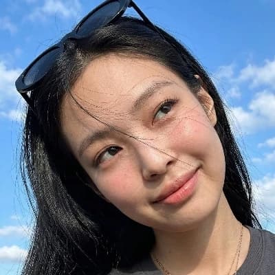 Jennie Kim thumbnail