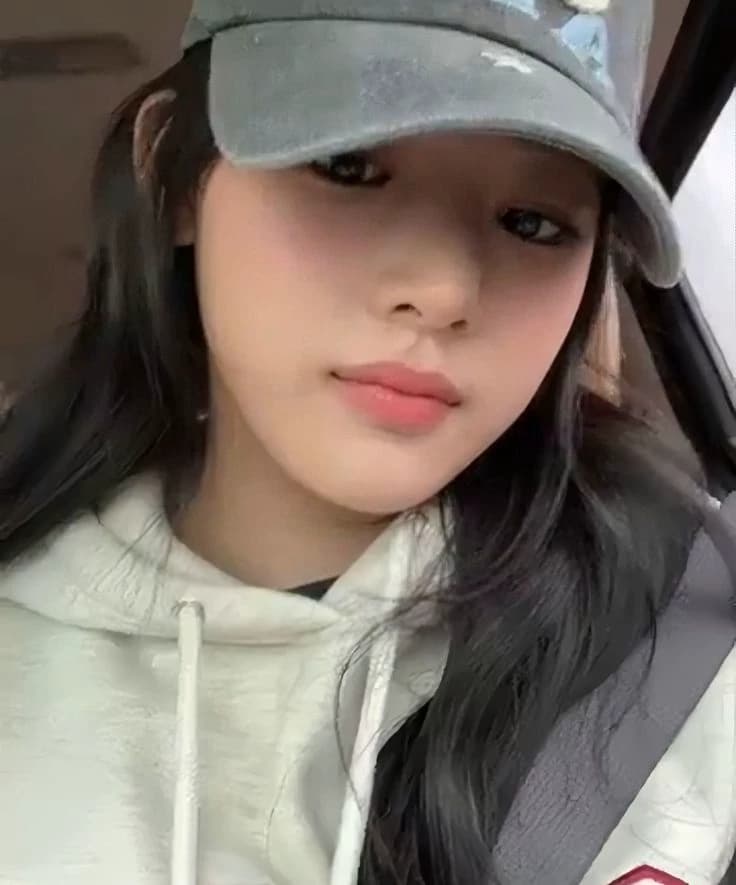 Minji thumbnail