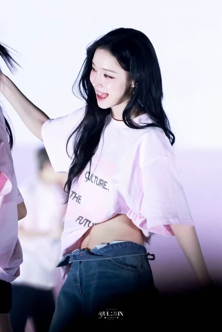— GL | Kim Minjeong. thumbnail