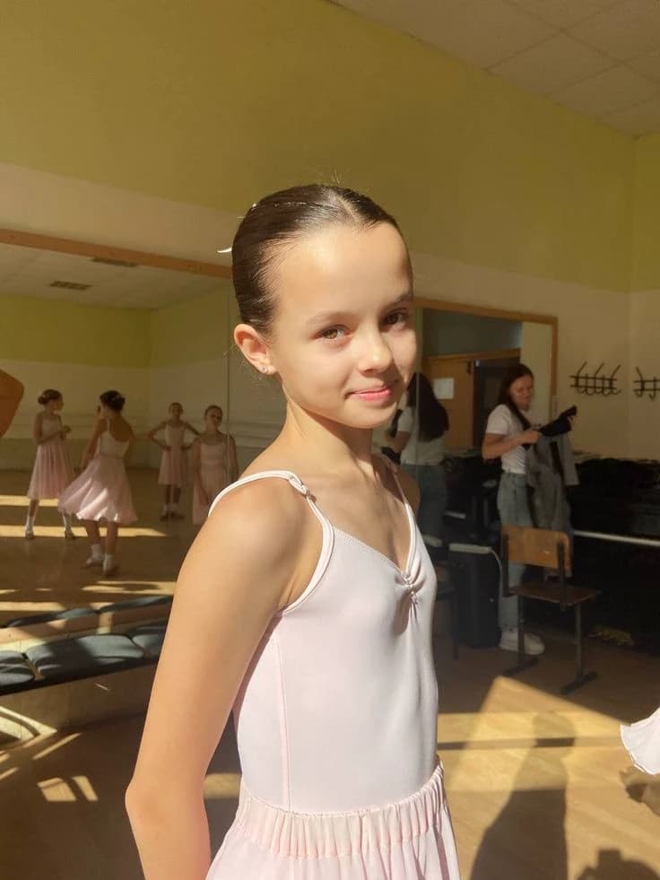 Ballet Assistant  thumbnail