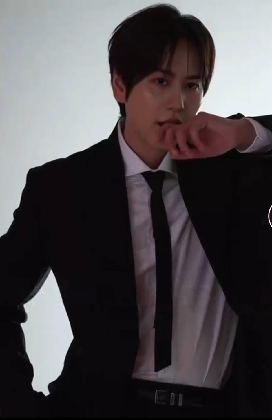 Cho Kyuhyun thumbnail