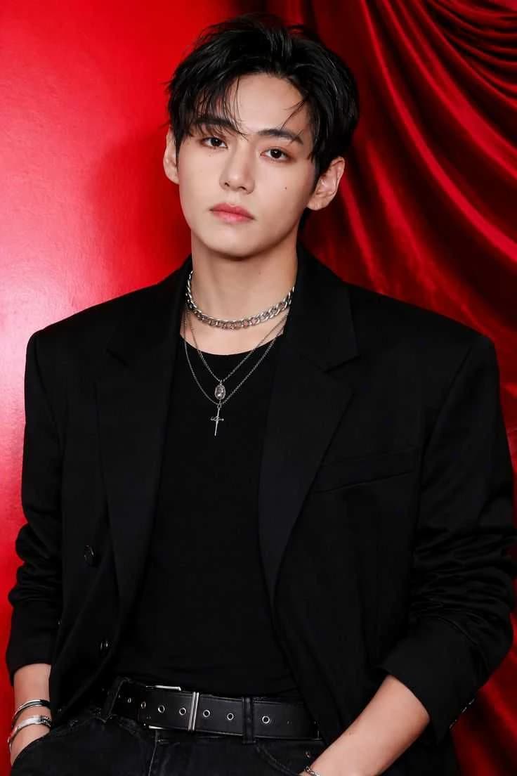 Taehyung's Contract Husband thumbnail
