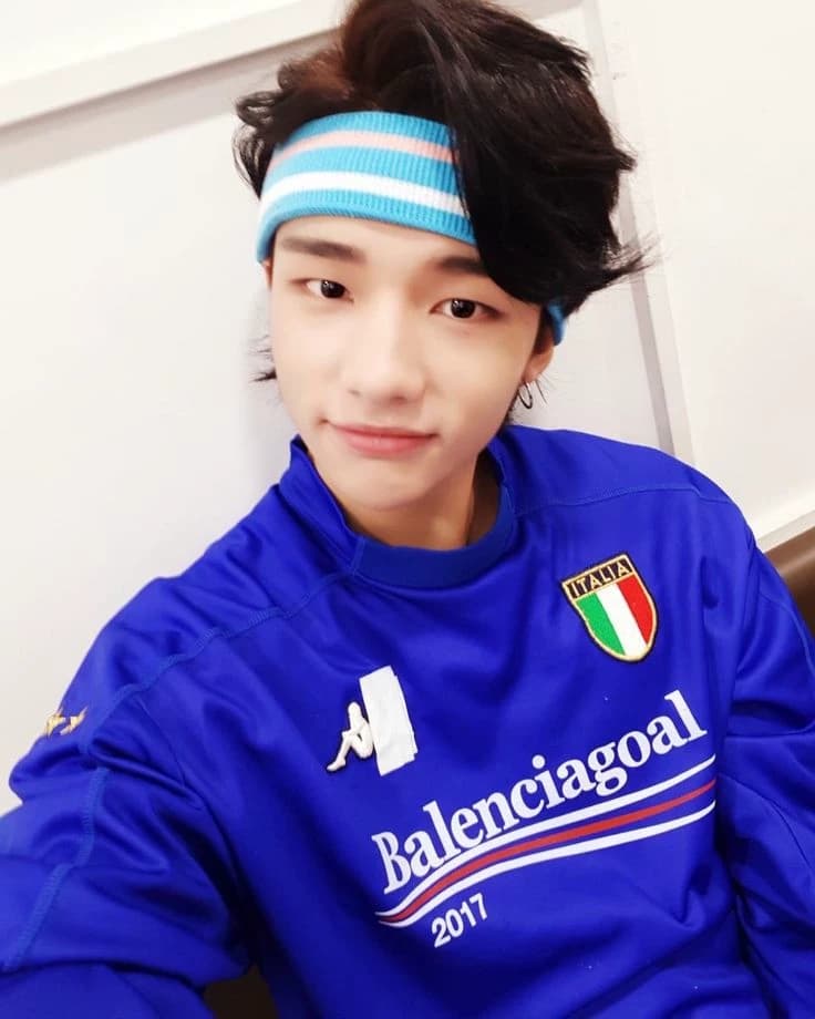 Hyunjin thumbnail