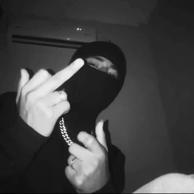 Russian cartel thumbnail