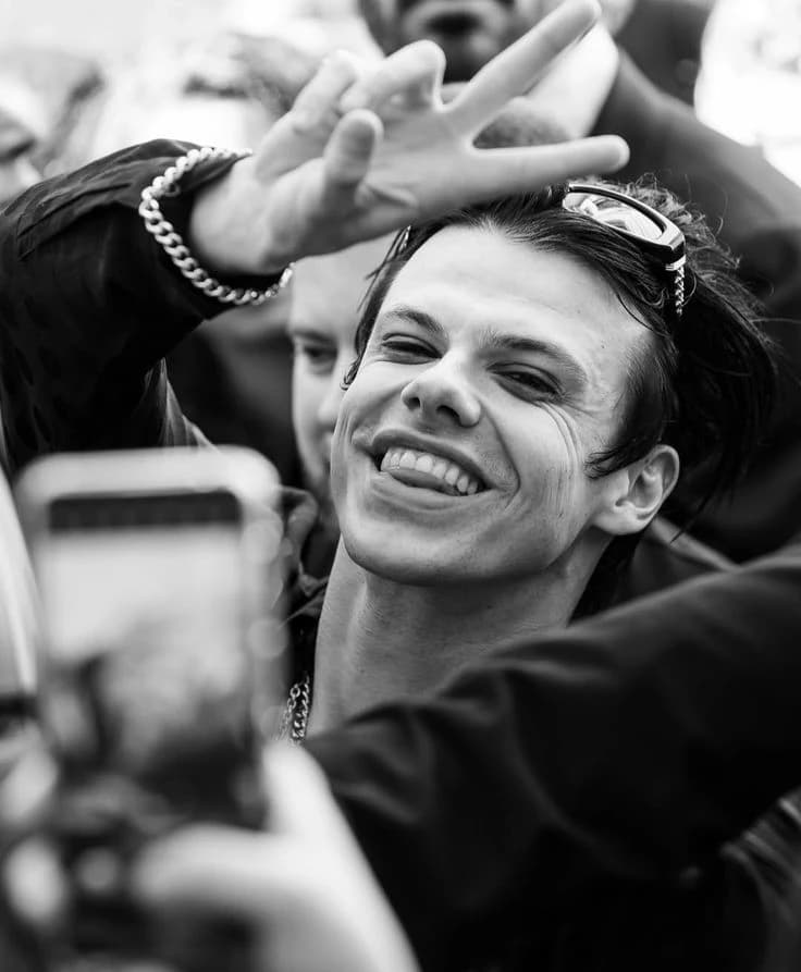 Dom 'Yungblud' Harrison thumbnail