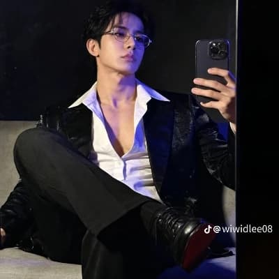 Heeseung thumbnail