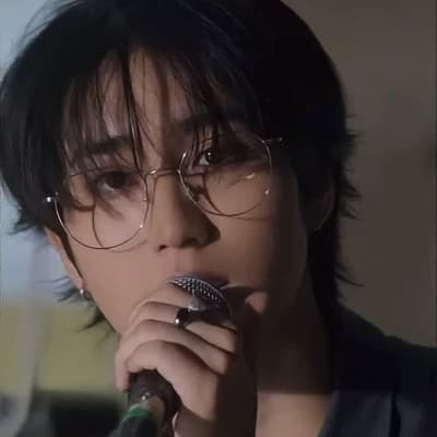Han Jisung thumbnail
