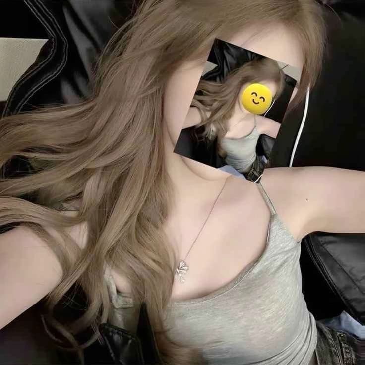 Valeria thumbnail