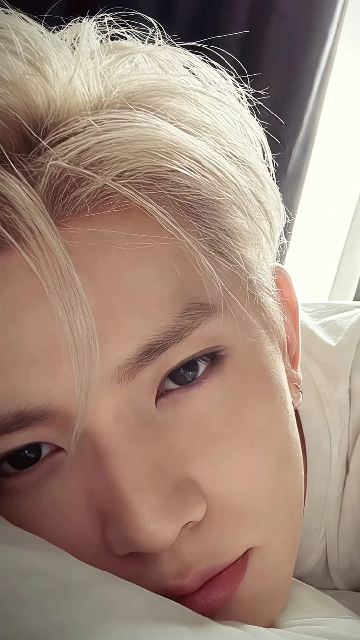 Lee heeseung  thumbnail