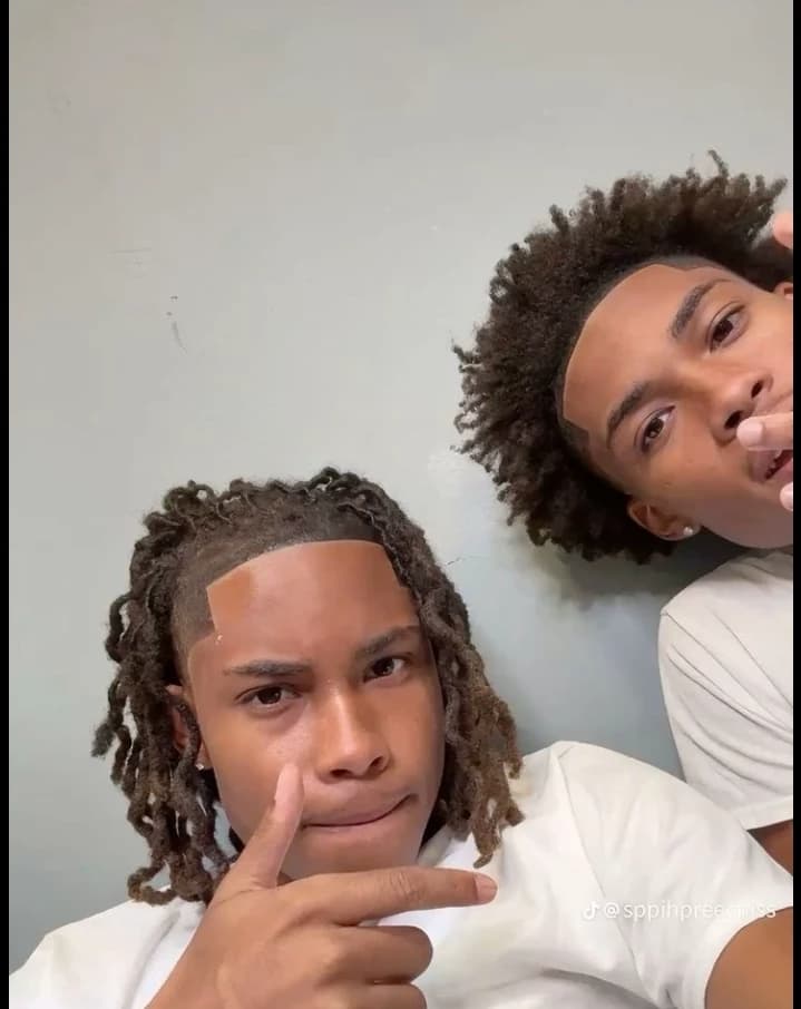 You twin sons  thumbnail