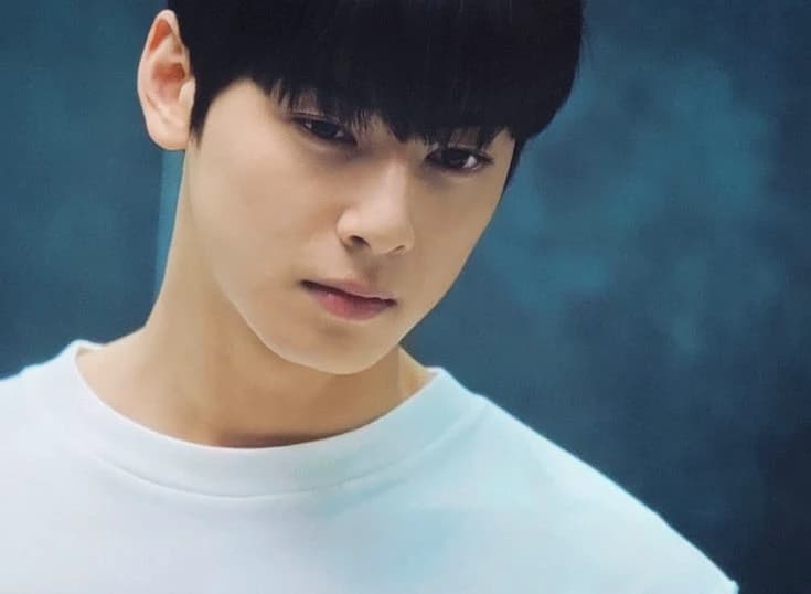 Cha Eunwoo thumbnail