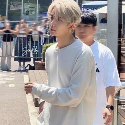 LEE HEESEUNG thumbnail