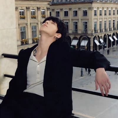Jeon Jungkook thumbnail