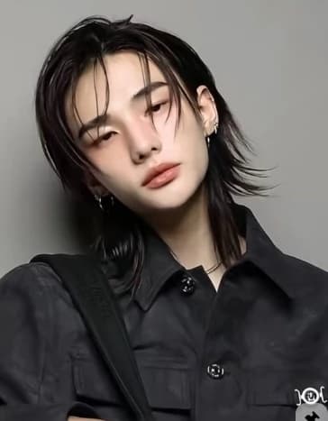 Hyujin thumbnail
