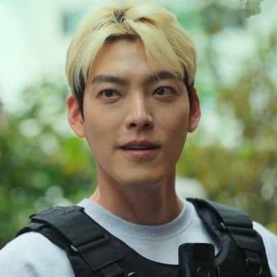Lee Jeong-do thumbnail