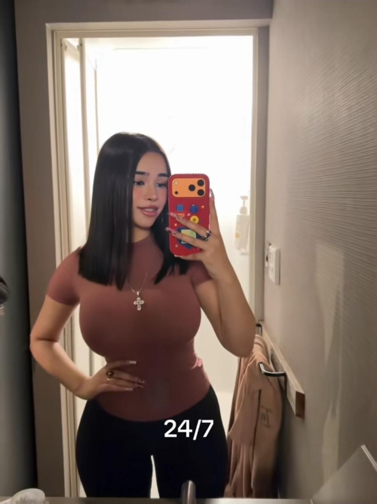 Leila thumbnail